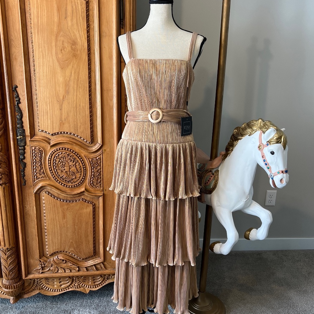 NWT Mac Duggal [6] 27062 Tea-Length Maxi Gold Ruffle Tiered Dress Metallic